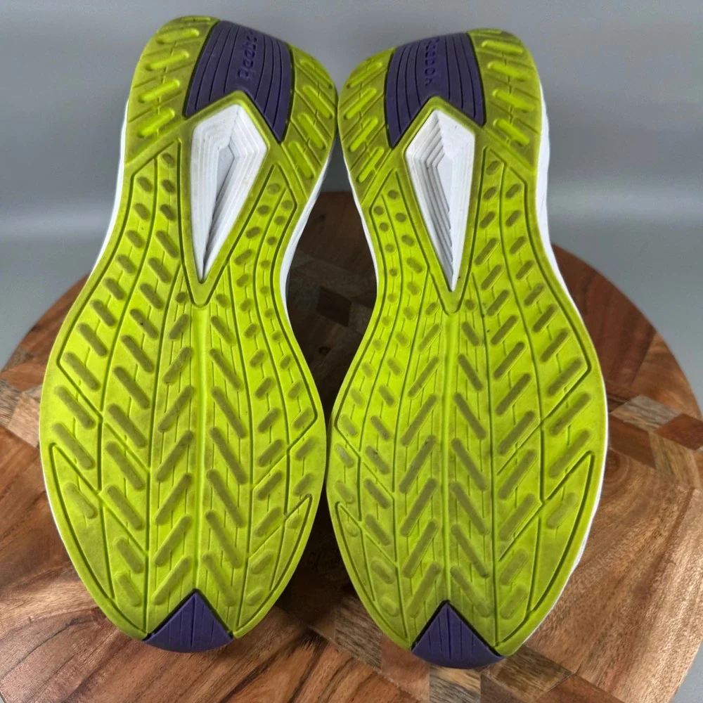 Reebok very good